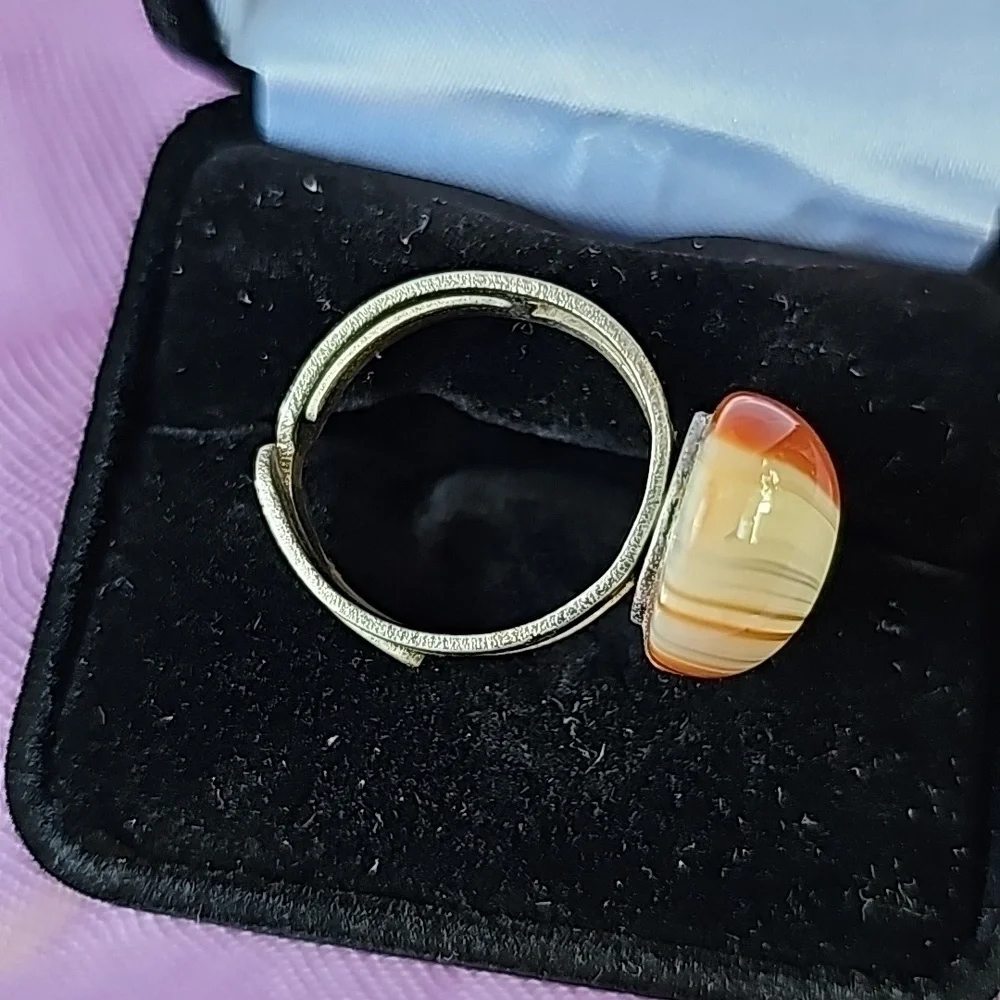 Ring - Picture 5 of 6